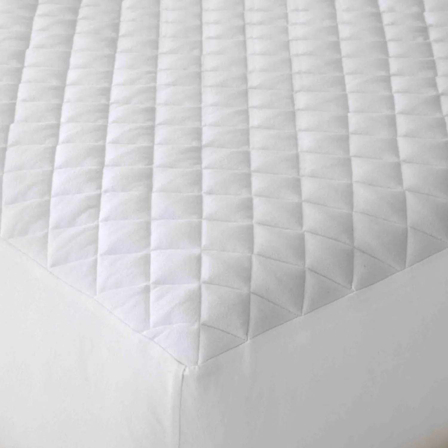 Shavel Micro Flannel Solid Patterned High Quality Luxurious And Comfortable Electric Mattress Pad - White.